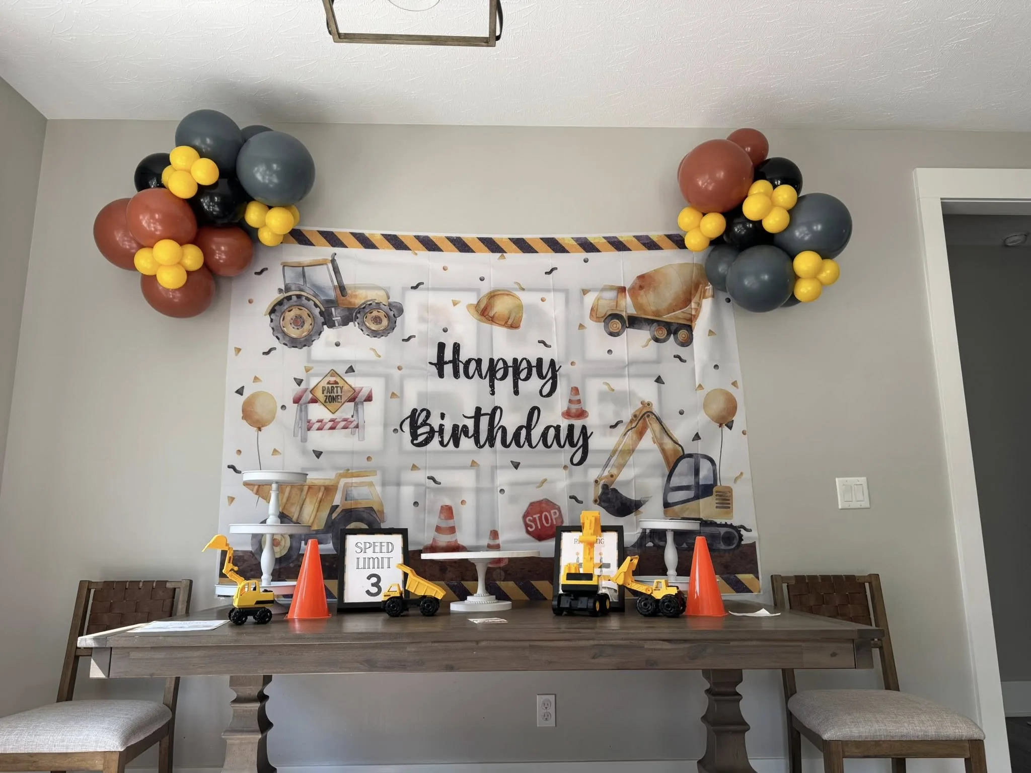 Construction birthday garland